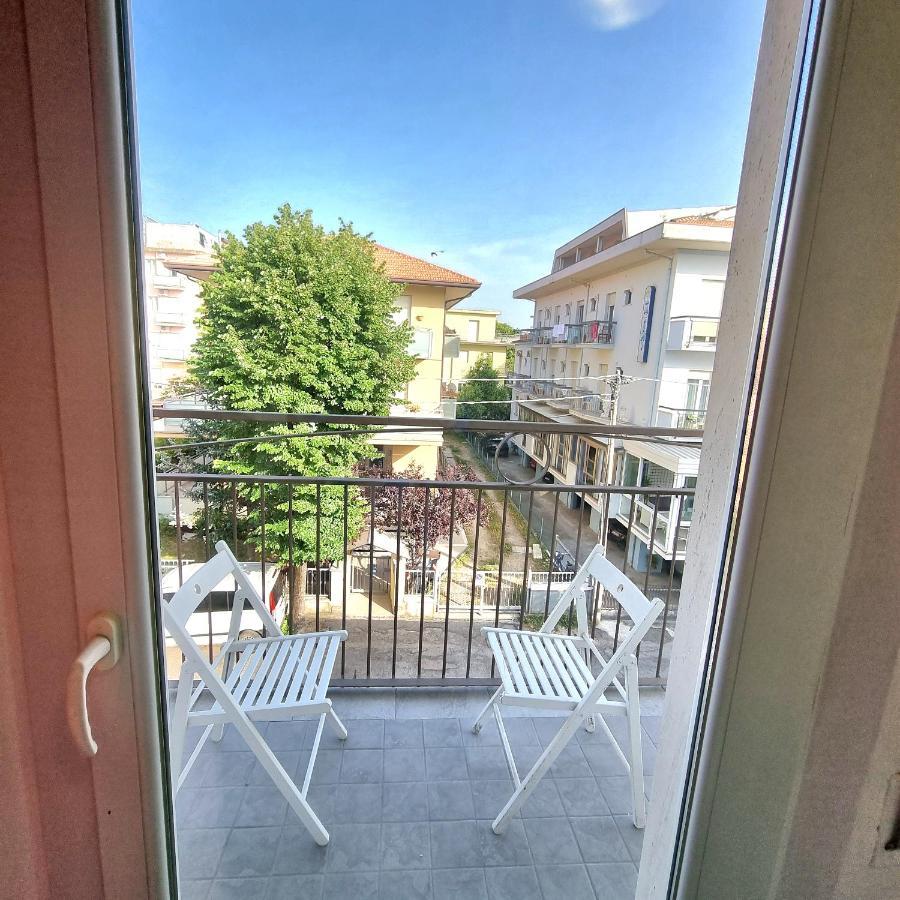 Residence Mare Ρίμινι Εξωτερικό φωτογραφία