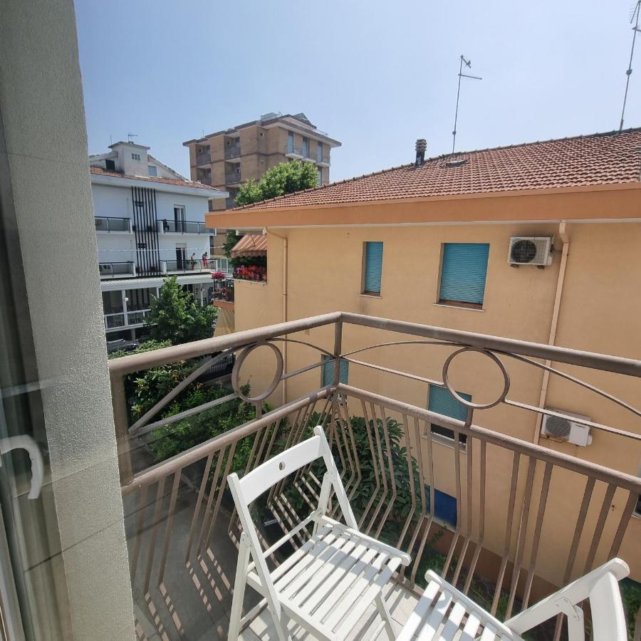 Residence Mare Ρίμινι Εξωτερικό φωτογραφία
